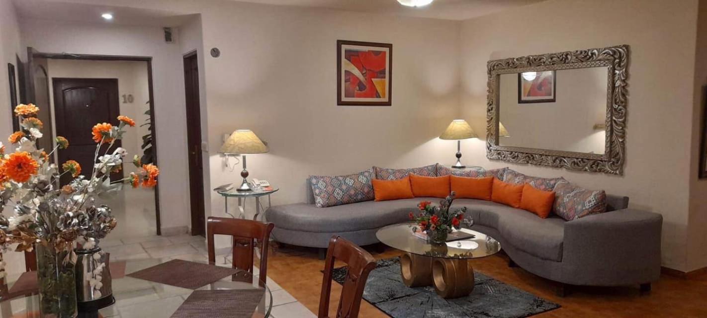 Maisonette Hotel & Apartments Lahore Luaran gambar