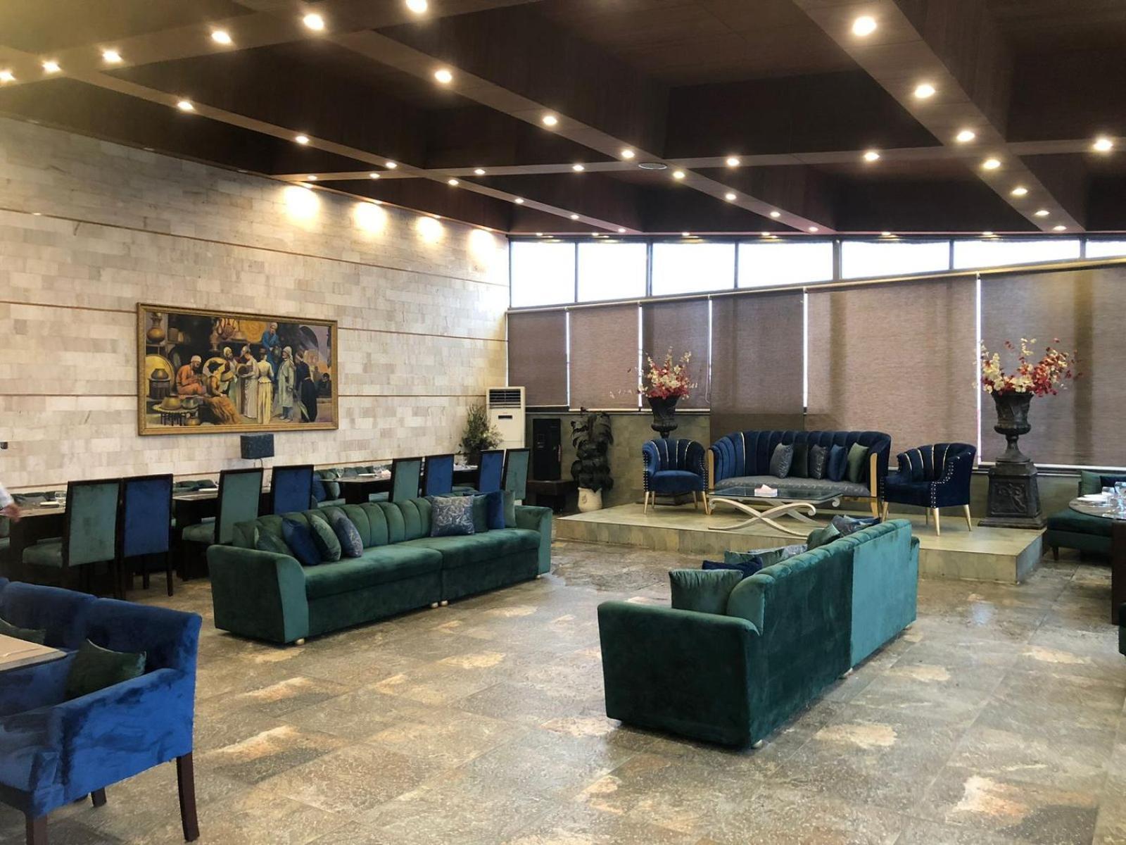 Maisonette Hotel & Apartments Lahore Luaran gambar