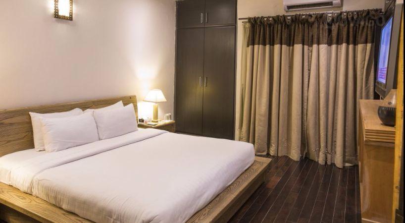 Maisonette Hotel & Apartments Lahore Luaran gambar