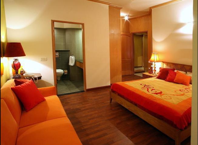 Maisonette Hotel & Apartments Lahore Luaran gambar